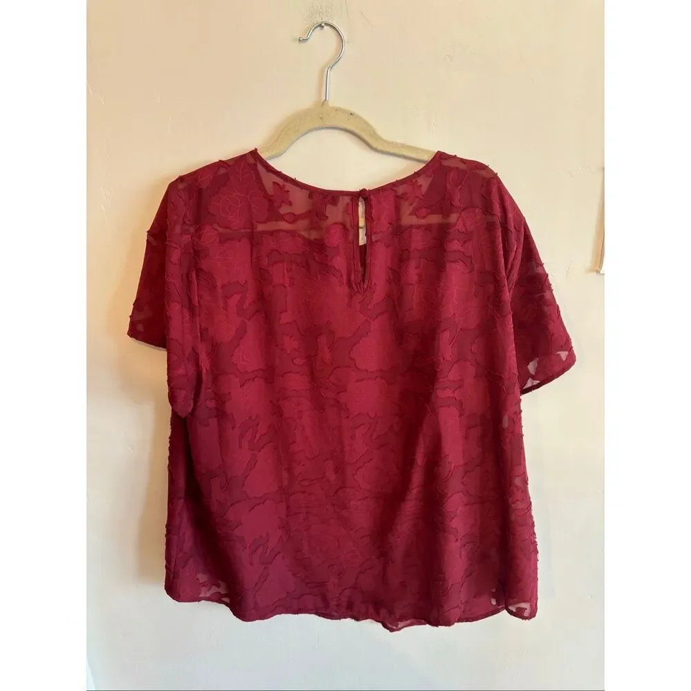 Torrid Abbey Chiffon Floral Top Size 1X Red Sheer Layering Keyhole Back - Picture 7 of 7